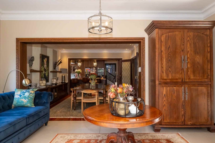 5 Bedroom Property for Sale in Walmer Eastern Cape